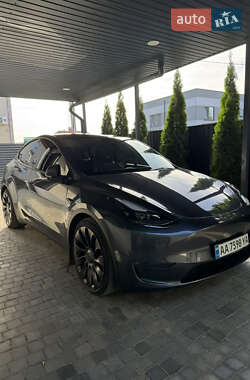 Внедорожник / Кроссовер Tesla Model Y 2021 в Киеве
