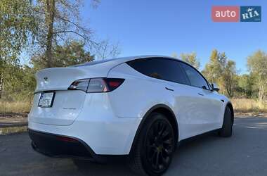 Позашляховик / Кросовер Tesla Model Y 2021 в 