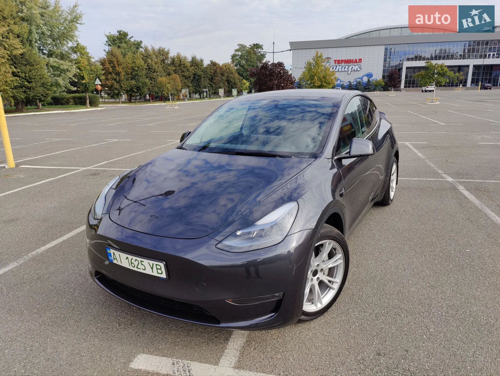 2024 Tesla Model Y - мініатюра 8