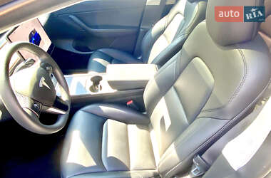 Позашляховик / Кросовер Tesla Model Y 2022 в 
