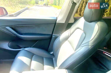 Позашляховик / Кросовер Tesla Model Y 2022 в 
