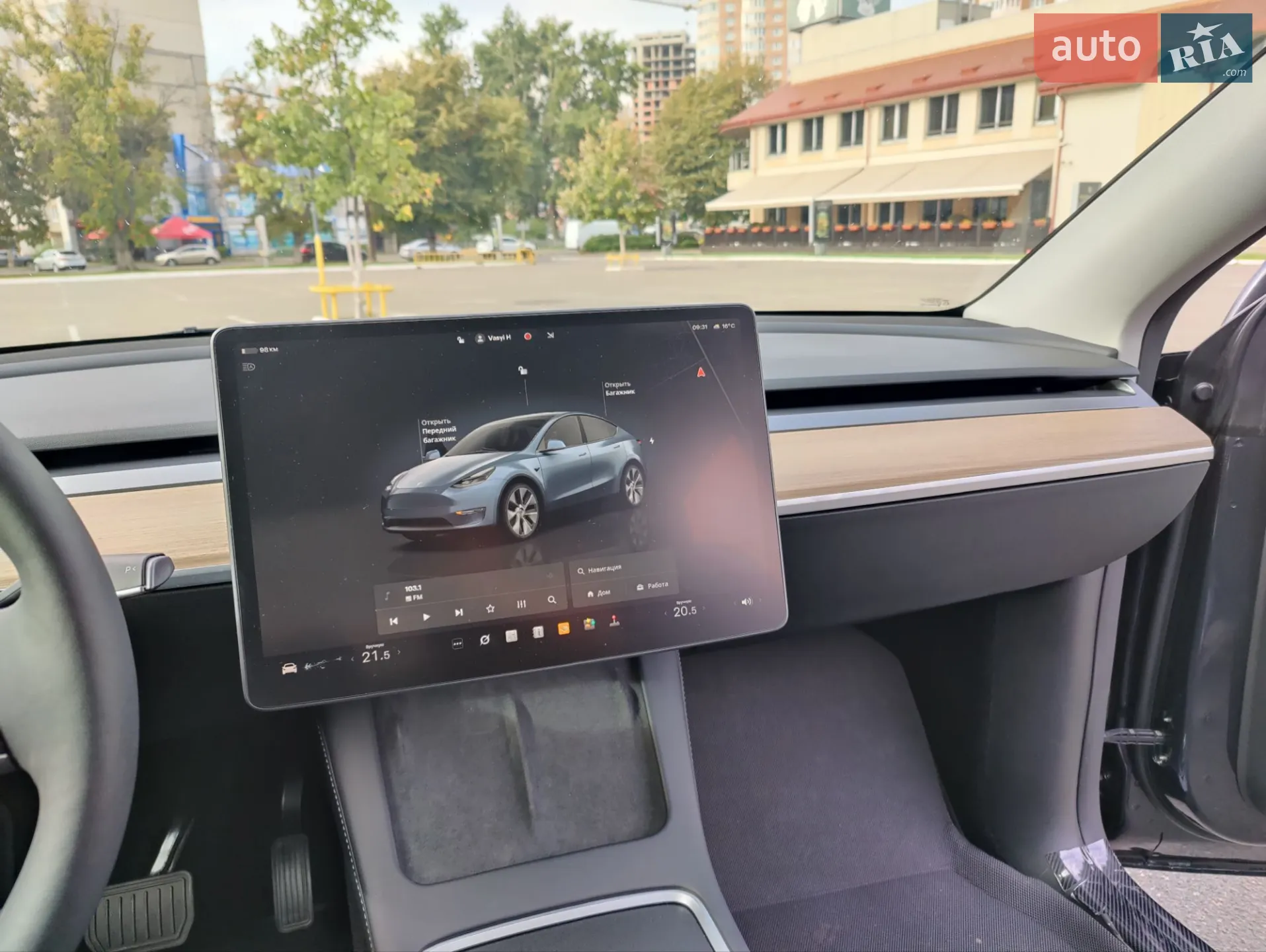 2024 Tesla Model Y - мініатюра 20