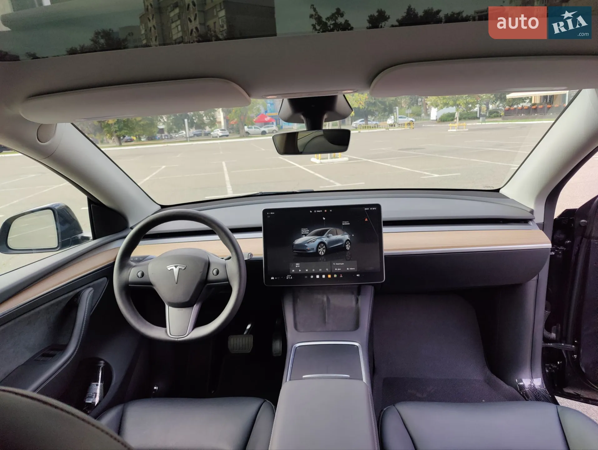 2024 Tesla Model Y - мініатюра 24
