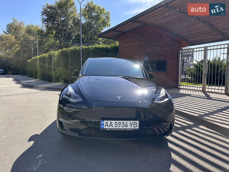 Позашляховик / Кросовер Tesla Model Y 2022 в Києві фото 4 Позашляховик / Кросовер Tesla Model Y 2022 в Києві
