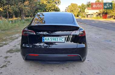 Позашляховик / Кросовер Tesla Model Y 2021 в 