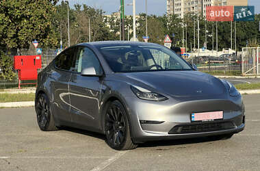 Внедорожник / Кроссовер Tesla Model Y 2023 в 
