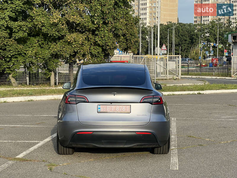Внедорожник / Кроссовер Tesla Model Y 2023 в Киеве