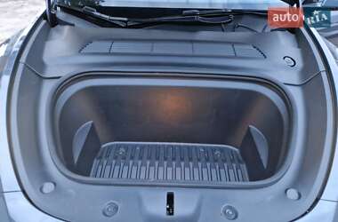 Внедорожник / Кроссовер Tesla Model Y 2023 в 