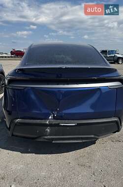 Позашляховик / Кросовер Tesla Model Y 2025 в Києві