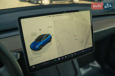 Внедорожник / Кроссовер Tesla Model Y 2023 в 