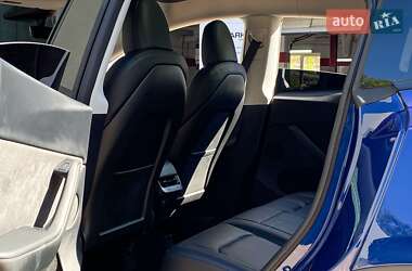 Позашляховик / Кросовер Tesla Model Y 2023 в 