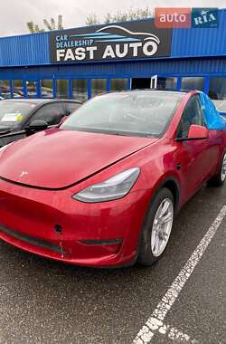 Позашляховик / Кросовер Tesla Model Y 2023 в Києві