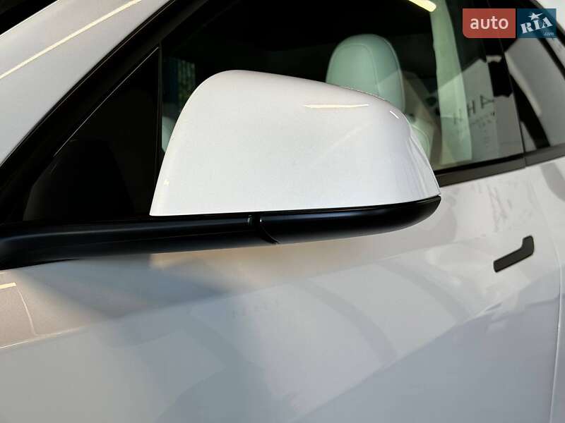 Позашляховик / Кросовер Tesla Model Y 2021 в Львові фото 11 Позашляховик / Кросовер Tesla Model Y 2021 в Львові