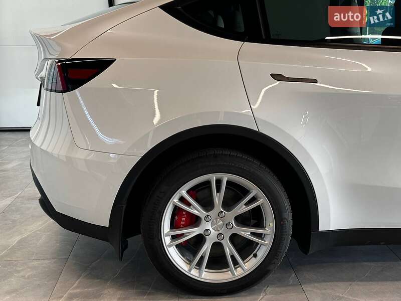 Позашляховик / Кросовер Tesla Model Y 2021 в Львові фото 8 Позашляховик / Кросовер Tesla Model Y 2021 в Львові