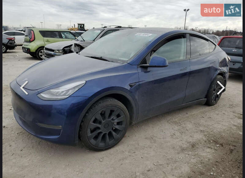 Tesla Model Y 2023