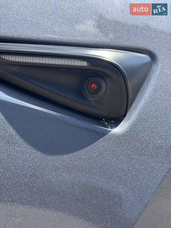Позашляховик / Кросовер Tesla Model Y 2023 в Ковелі