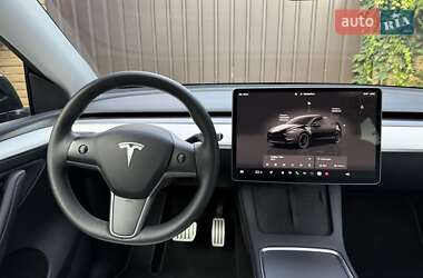 Позашляховик / Кросовер Tesla Model Y 2022 в 