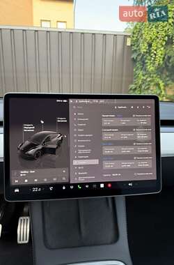 Позашляховик / Кросовер Tesla Model Y 2022 в 