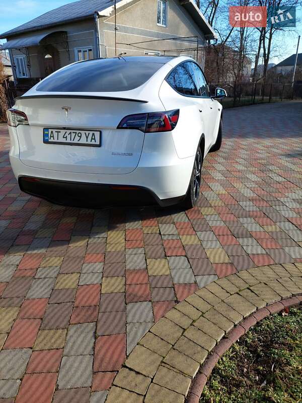 Внедорожник / Кроссовер Tesla Model Y 2020 в Тысменице
