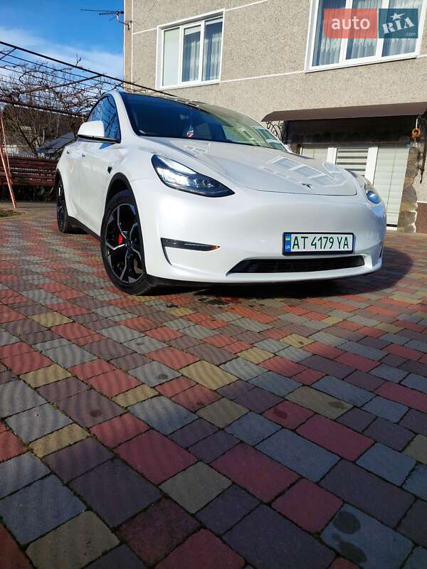 Внедорожник / Кроссовер Tesla Model Y 2020 в Тысменице
