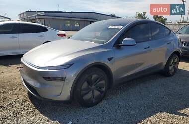 Внедорожник / Кроссовер Tesla Model Y 2025 в Киеве