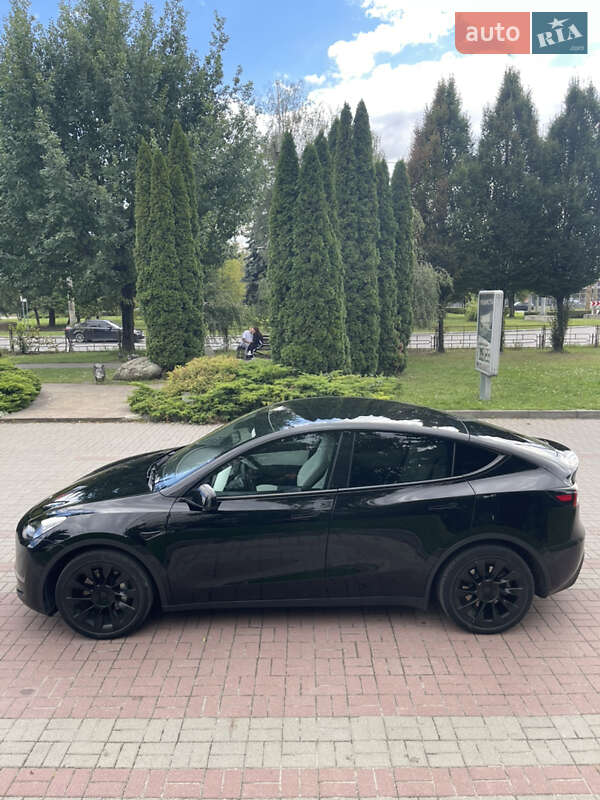 Внедорожник / Кроссовер Tesla Model Y 2022 в Тернополе фото 8 Внедорожник / Кроссовер Tesla Model Y 2022 в Тернополе