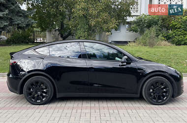 Позашляховик / Кросовер Tesla Model Y 2022 в 