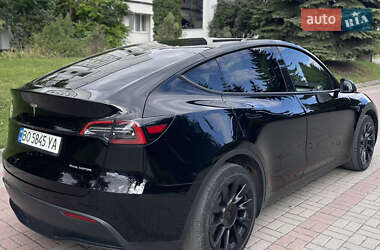 Позашляховик / Кросовер Tesla Model Y 2022 в 