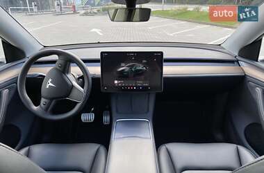 Внедорожник / Кроссовер Tesla Model Y 2024 в 