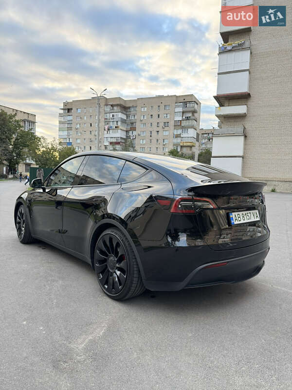 Внедорожник / Кроссовер Tesla Model Y 2022 в Могилев-Подольске