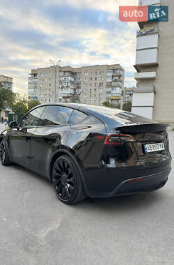 Позашляховик / Кросовер Tesla Model Y 2022 в 