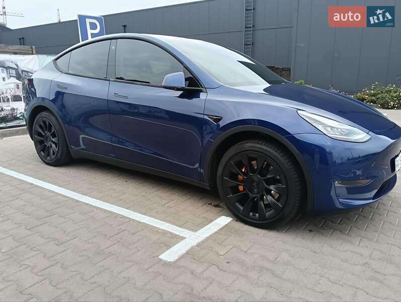 Позашляховик / Кросовер Tesla Model Y 2020 в 