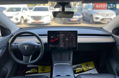 Внедорожник / Кроссовер Tesla Model Y 2021 в 