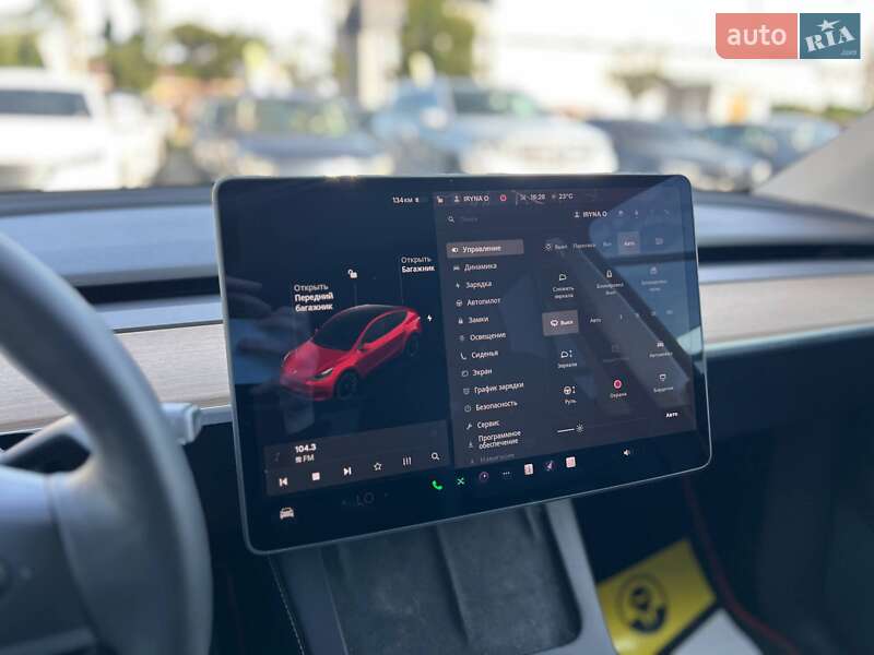 Позашляховик / Кросовер Tesla Model Y 2021 в Івано-Франківську