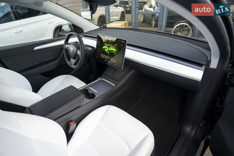 Внедорожник / Кроссовер Tesla Model Y 2023 в Киеве фото 27 Внедорожник / Кроссовер Tesla Model Y 2023 в Киеве