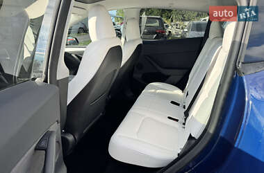 Внедорожник / Кроссовер Tesla Model Y 2023 в 