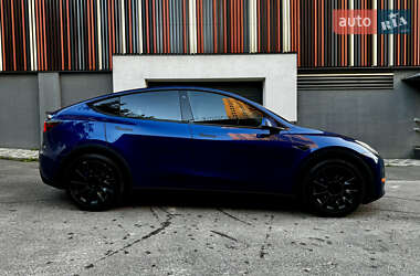 Внедорожник / Кроссовер Tesla Model Y 2020 в 