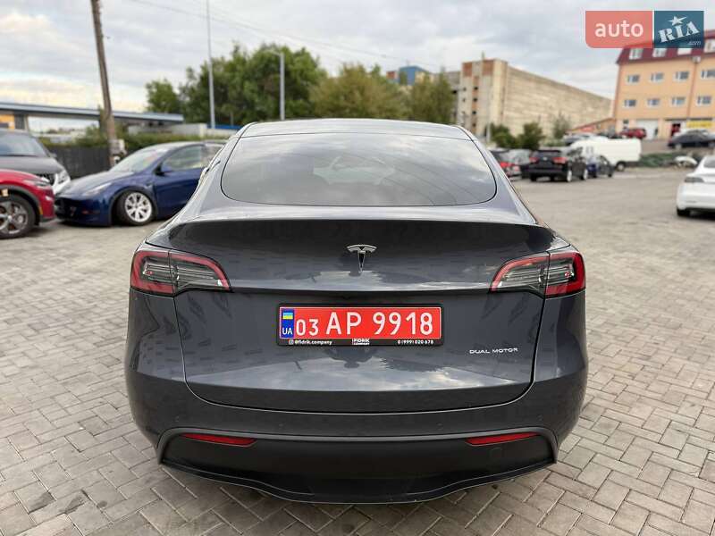 Позашляховик / Кросовер Tesla Model Y 2021 в Луцьку