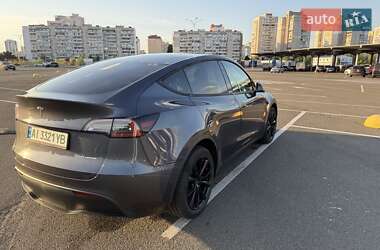 Позашляховик / Кросовер Tesla Model Y 2021 в 