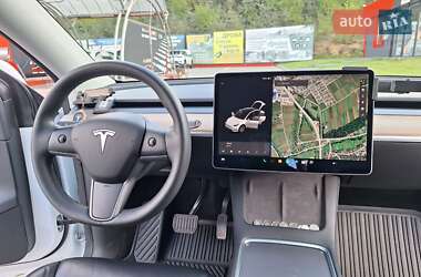 Внедорожник / Кроссовер Tesla Model Y 2021 в 