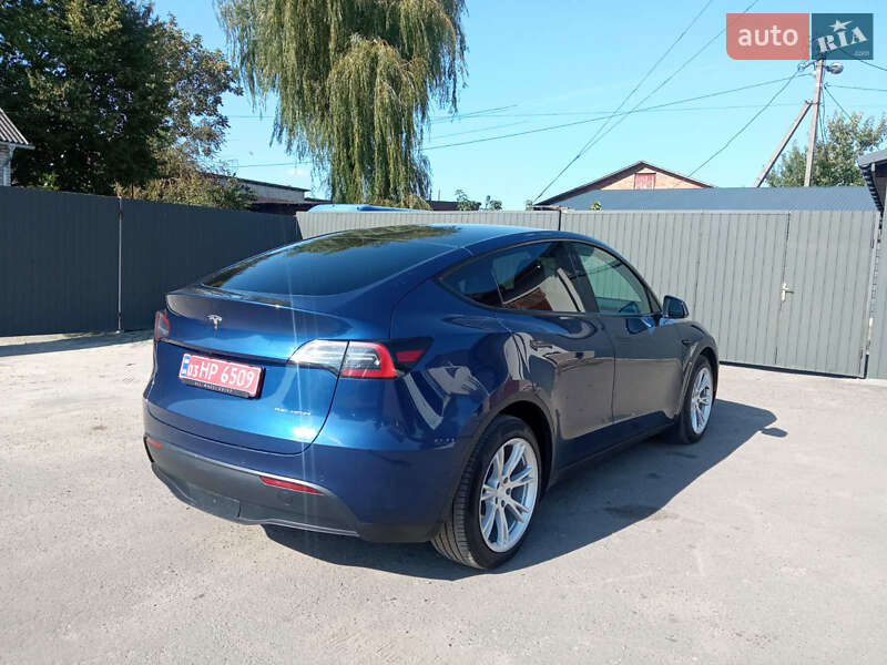 Позашляховик / Кросовер Tesla Model Y 2021 в Радехові