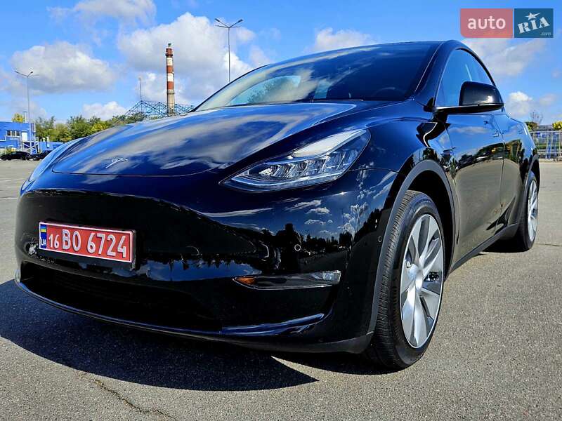 Внедорожник / Кроссовер Tesla Model Y 2022 в 