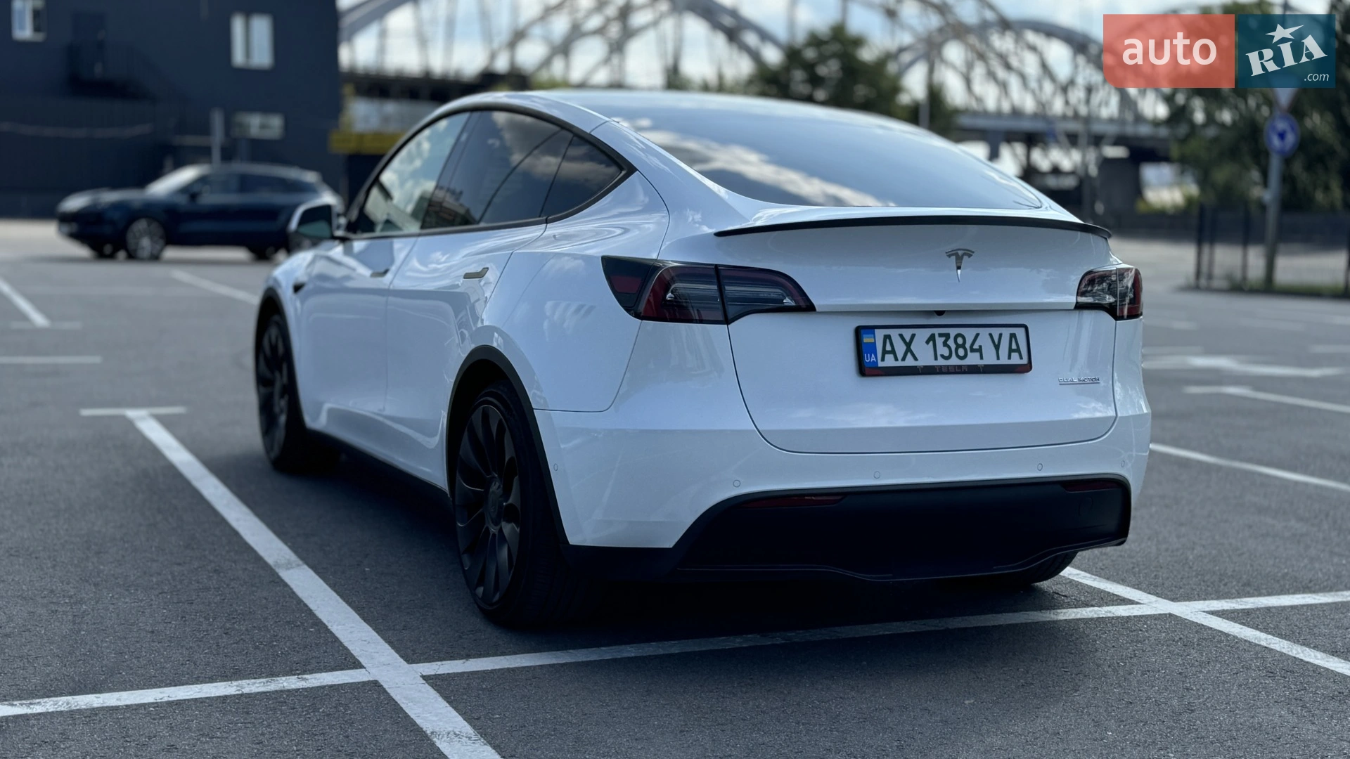 2022 Tesla Model Y - мініатюра 12