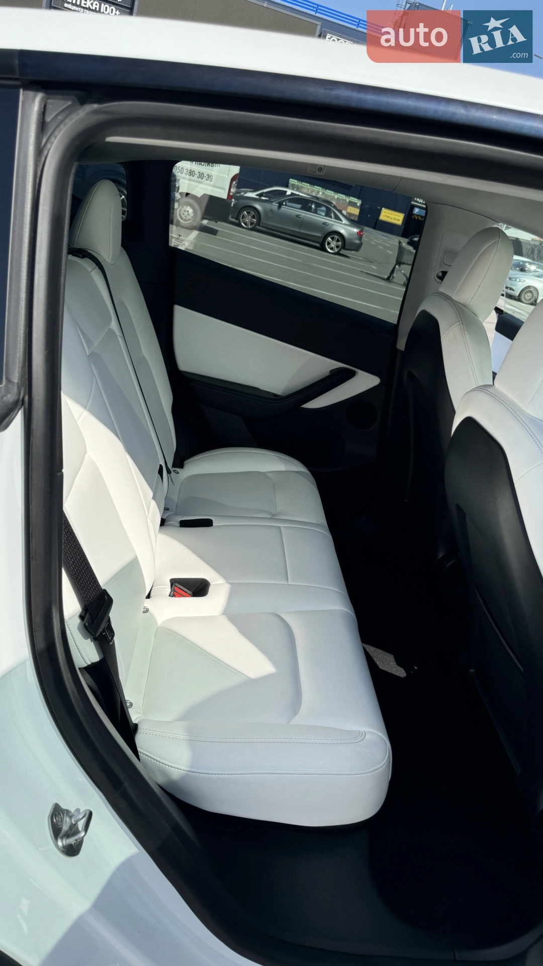 2022 Tesla Model Y - мініатюра 22