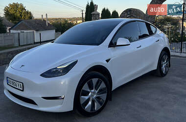 Внедорожник / Кроссовер Tesla Model Y 2023 в 