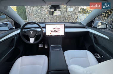 Внедорожник / Кроссовер Tesla Model Y 2023 в 