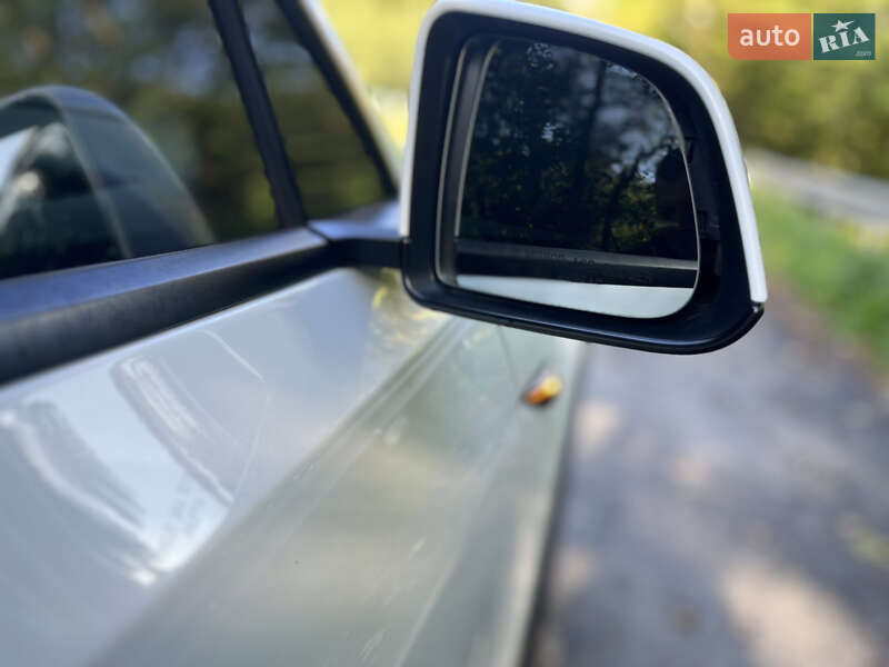 Внедорожник / Кроссовер Tesla Model Y 2021 в Ужгороде