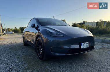 Внедорожник / Кроссовер Tesla Model Y 2022 в 