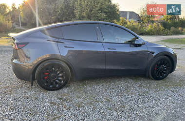 Внедорожник / Кроссовер Tesla Model Y 2022 в 