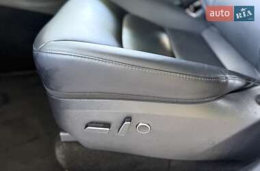Внедорожник / Кроссовер Tesla Model Y 2023 в 